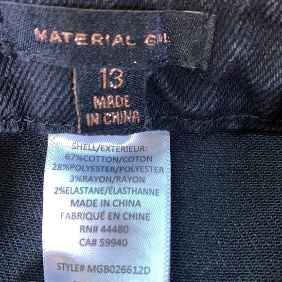 Material Girl black jean cutoff shorts patriotic w stars distressed size 13 - Picture 5 of 7